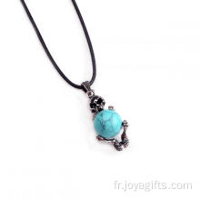 Pendentif crâne en alliage d&#39;argent avec boule turquoise naturelle